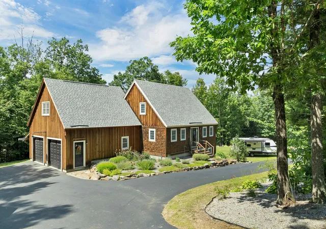 4th image of 16 Valley View Rd, Hebron, NH 03241 | MLS# 5105568