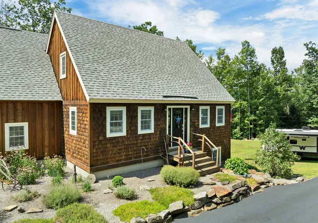 5th image of 16 Valley View Rd, Hebron, NH 03241 | MLS# 5105568