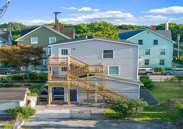 Photo 2 of Sale Pending at 238 Auburn St, Manchester, NH 03103 | MLS# 5105578 | Listing updated on 2026-08-26