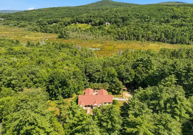 Photo 2 of Single family home for sale at 23 Arrowwood Rd, New Boston, NH 03070 | MLS# 5105591 | Listing updated on 2026-09-09