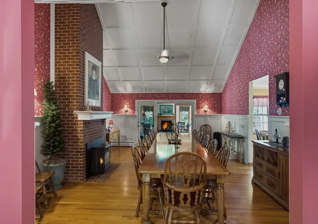 Photo 4 of Single family home for sale at 23 Arrowwood Rd, New Boston, NH 03070 | MLS# 5105591 | Listing updated on 2026-09-09