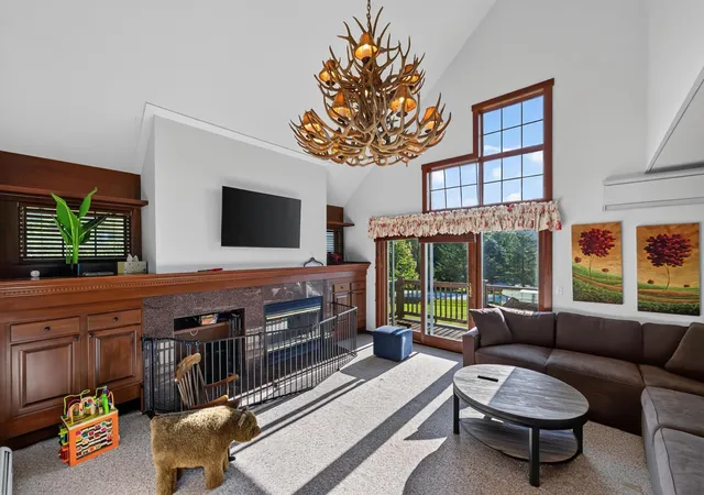 Photo 2 of Townhouse for sale at 9a Windham Wy, West Dover, VT 05356 | MLS# 5105605 | Listing updated on 2026-08-19