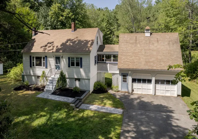 1st image of 32 Jenkins Rd, Lee, NH 03861 | MLS# 5105610