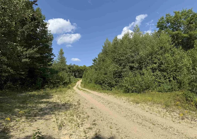 3rd image of 00 Parkey Rd, Barnstead, NH 03218 | MLS# 5105625