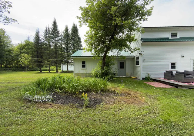 Photo 4 of Single family home for sale at 51 Portland St, Lancaster, NH 03584 | MLS# 5105629 | Listing updated on 2026-09-17