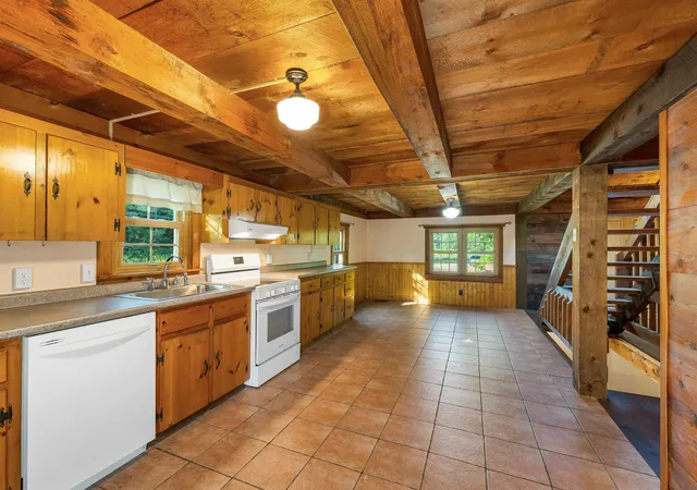 5th image of 363 Academy Rd, Pembroke, NH 03275 | MLS# 5105635