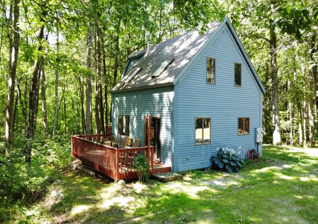 2nd image of 563 Forest Rd, Wilton, NH 03086 | MLS# 5105640