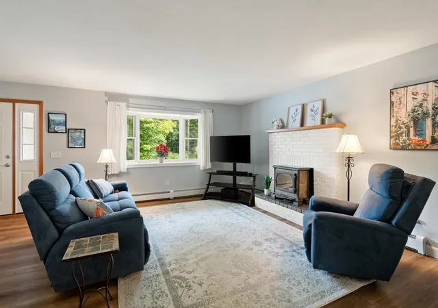 Photo 3 of Single family home for sale at 428 Clay Point Rd, Colchester, VT 05446 | MLS# 5105643 | Listing updated on 2026-09-08