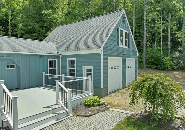 3rd image of 197 Nh Rt 140, Gilmanton, NH 03237 | MLS# 5105651