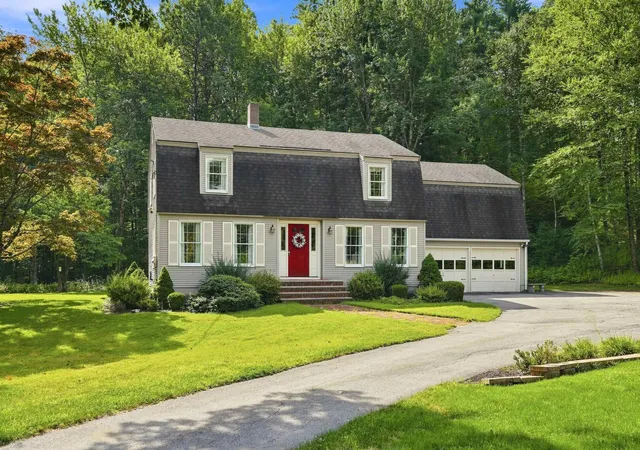 1st image of 4 Hoyt Farm Rd, Plaistow, NH 03865 | MLS# 5105655