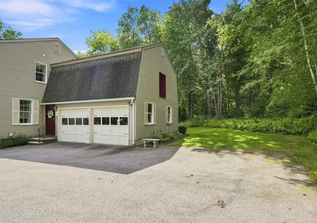 58th image of 4 Hoyt Farm Rd, Plaistow, NH 03865 | MLS# 5105655