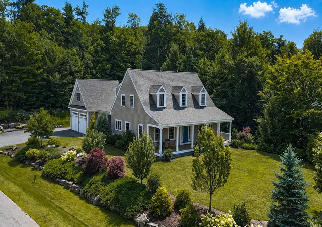 2nd image of 12 Snow Ln, New London, NH 03257 | MLS# 5105677