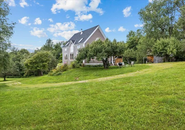 Photo 4 of Single family home for sale at 991 Jerusalem Rd, Bristol, VT 05443 | MLS# 5105683 | Listing updated on 2026-09-18