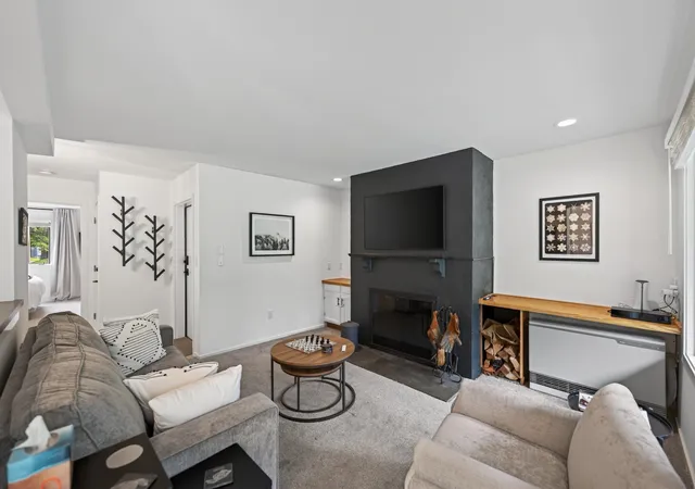 Photo 2 of Condo for sale at 2m Carinthia Rd, West Dover, VT 05356 | MLS# 5105685 | Listing updated on 2026-08-20