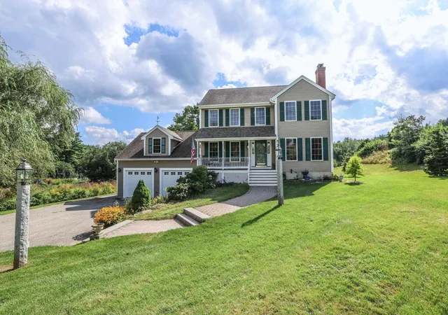 Photo 1 of Single family home for sale at 79 English Range Rd, Derry, NH 03038 | MLS# 5105697 | Listing updated on 2026-08-29