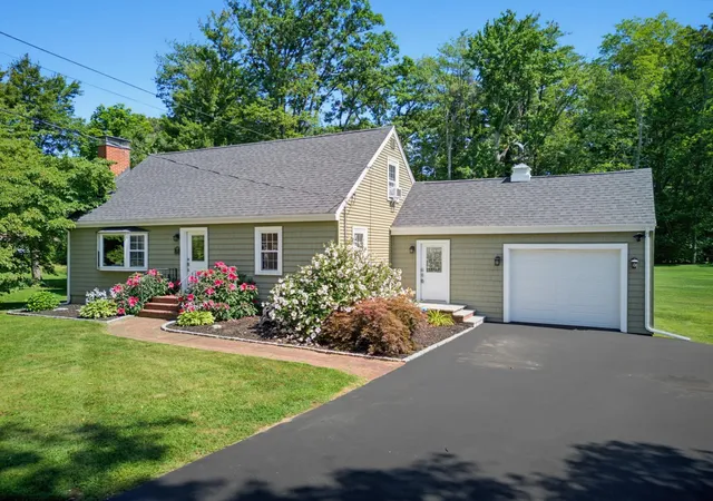 38th image of 20 North Ave, Plaistow, NH 03865 | MLS# 5105703