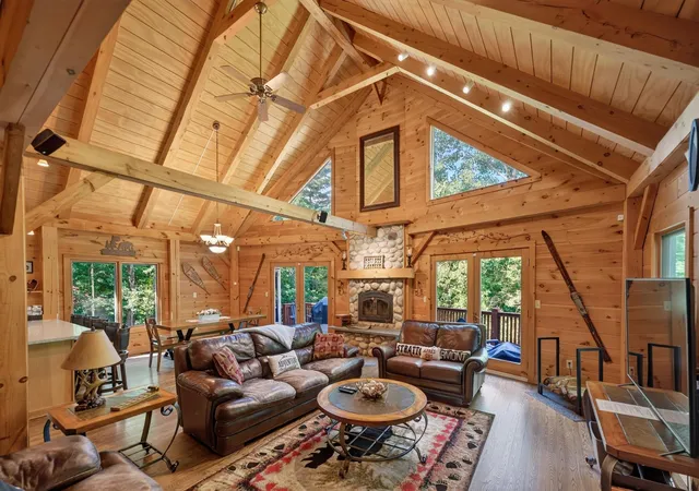 Photo 3 of Single family home for sale at 858 Sheldon Hill Rd, Wardsboro, VT 05355 | MLS# 5105705 | Listing updated on 2026-08-20