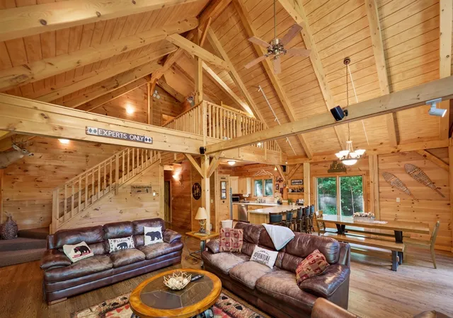 Photo 4 of Single family home for sale at 858 Sheldon Hill Rd, Wardsboro, VT 05355 | MLS# 5105705 | Listing updated on 2026-08-20