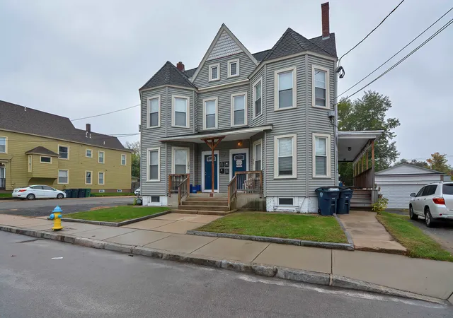 Photo 3 of Sale Pending at 99 Palm St, Nashua, NH 03060 | MLS# 5105726 | Listing updated on 2026-08-25