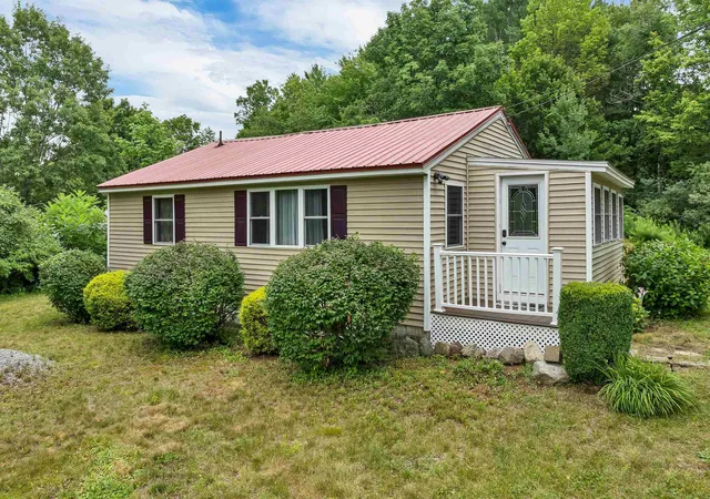 2nd image of 19 Gile Pond Rd, Franklin, NH 03235 | MLS# 5105729