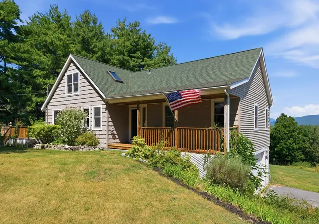 Photo 1 of Single family home for sale at 23 Woodvale Rd, Moultonborough, NH 03254 | MLS# 5105738 | Listing updated on 2026-08-23