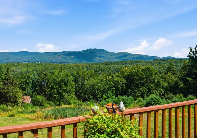 Photo 3 of Single family home for sale at 23 Woodvale Rd, Moultonborough, NH 03254 | MLS# 5105738 | Listing updated on 2026-08-23