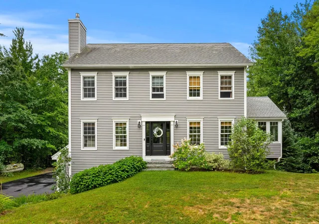 1st image of 143 Ridgetop Ln, Henniker, NH 03242 | MLS# 5105746