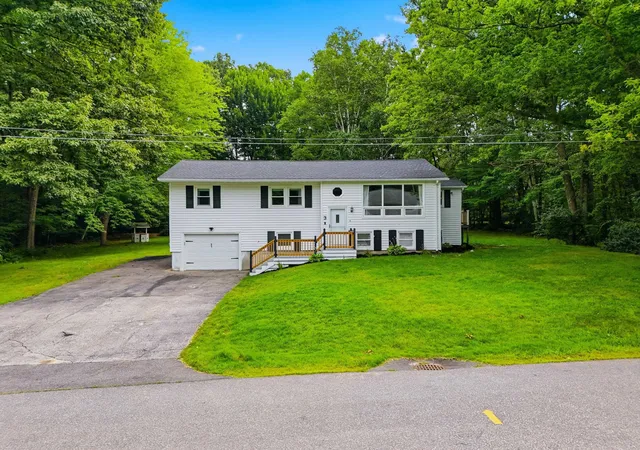 1st image of 3 Doris St, Derry, NH 03038 | MLS# 5105767