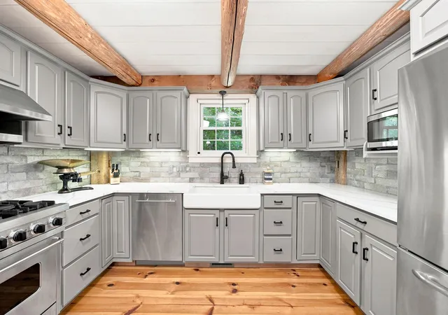 2nd image of 369 Stoddard Rd, Wolfeboro, NH 03894 | MLS# 5105776