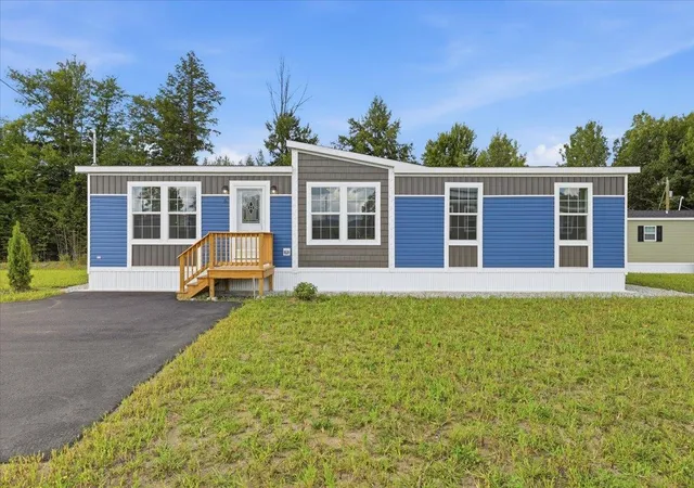 1st image of 6 Balsam Cir, Tilton, NH 03276 | MLS# 5105779