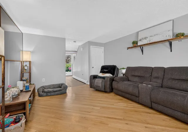 Photo 3 of Sale Pending at 94 Indian Rock Rd, Merrimack, NH 03054 | MLS# 5105785 | Listing updated on 2026-08-26
