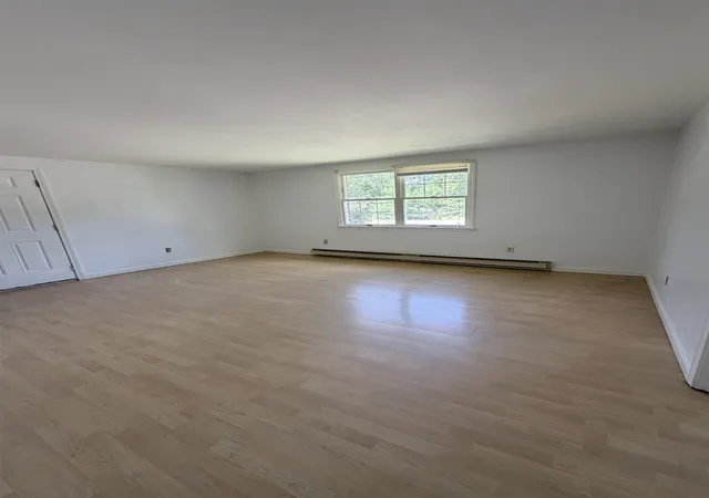 Photo 4 of Sale Pending at 21 Folly Mill Ter #5E, Seabrook, NH 03874 | MLS# 5105790 | Listing updated on 2026-10-06