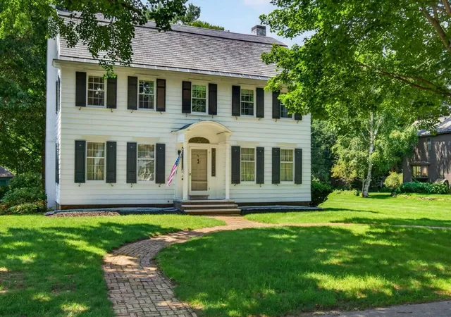 Photo 4 of Single family home for sale at 61 Ormsbee Ave, Proctor, VT 05765 | MLS# 5105796 | Listing updated on 2026-09-03