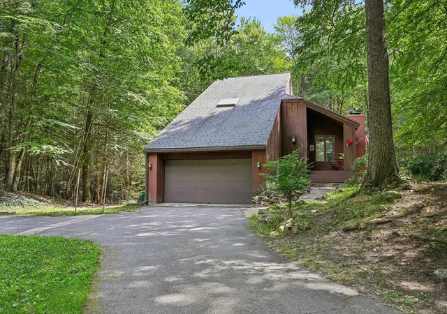 1st image of 41 Starwood Dr, Hampstead, NH 03841 | MLS# 5105803