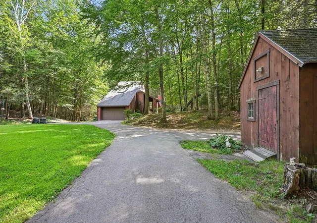 2nd image of 41 Starwood Dr, Hampstead, NH 03841 | MLS# 5105803