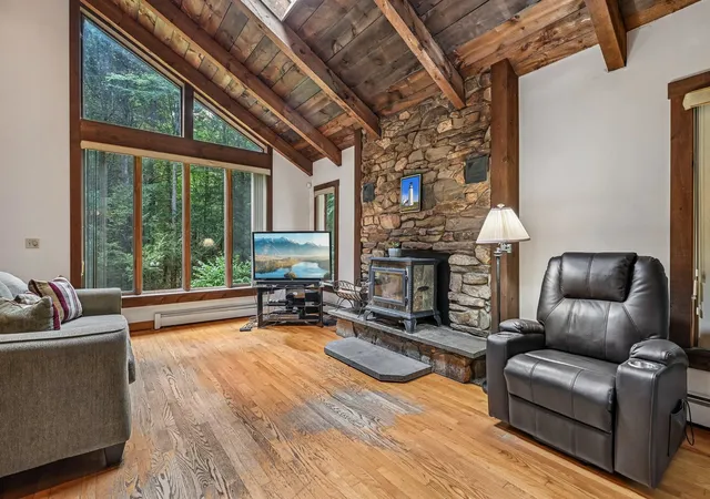 Photo 3 of Sale Pending at 41 Starwood Dr, Hampstead, NH 03841 | MLS# 5105803 | Listing updated on 2026-09-25