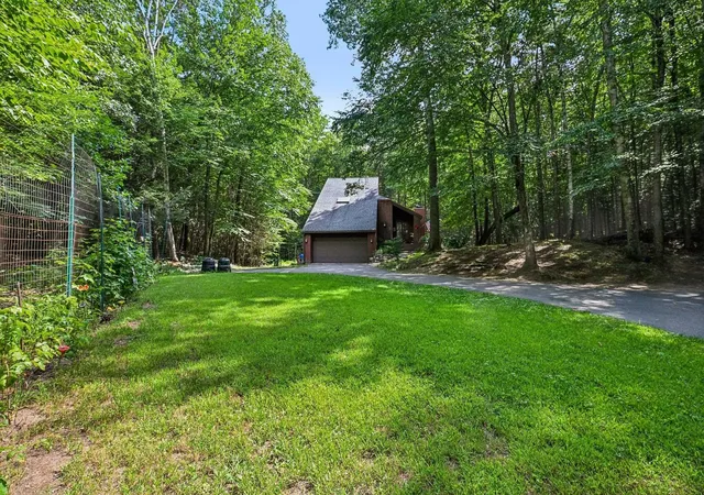 39th image of 41 Starwood Dr, Hampstead, NH 03841 | MLS# 5105803