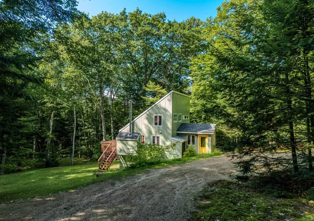 2nd image of 246 Snowood Dr, Thornton, NH 03285 | MLS# 5105807