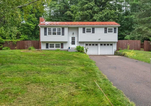 Photo 1 of Sale Pending at 9 Griswold St, Jericho, VT 05465 | MLS# 5105828 | Listing updated on 2026-08-23