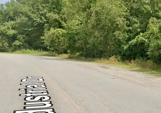 Photo 3 of Land for sale at Tbd Old Manchester Rd, Raymond, NH 03077 | MLS# 5105838 | Listing updated on 2026-08-20