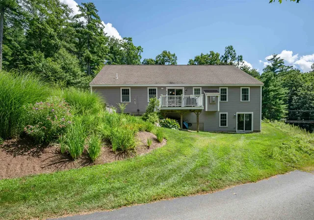 3rd image of 1 Charles Wy, Hollis, NH 03049 | MLS# 5105853