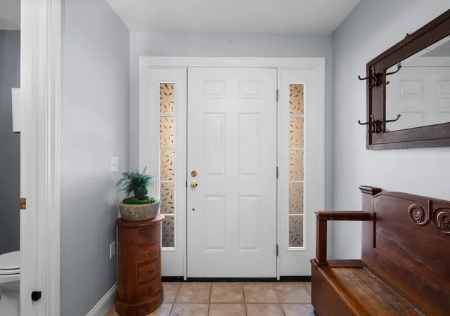 Photo 4 of Townhouse for sale at 24 Deborah Ln, Dover, NH 03820 | MLS# 5105860 | Listing updated on 2026-10-01