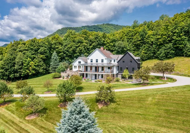 Photo 2 of Mansion for sale at 440 Marcia Ln, Dorset, VT 05251 | MLS# 5105868 | Listing updated on 2026-08-20