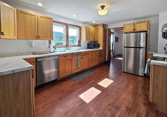 Photo 2 of Single family home for sale at 286 Thrall Ave, West Rutland, VT 05777 | MLS# 5105869 | Listing updated on 2026-08-24