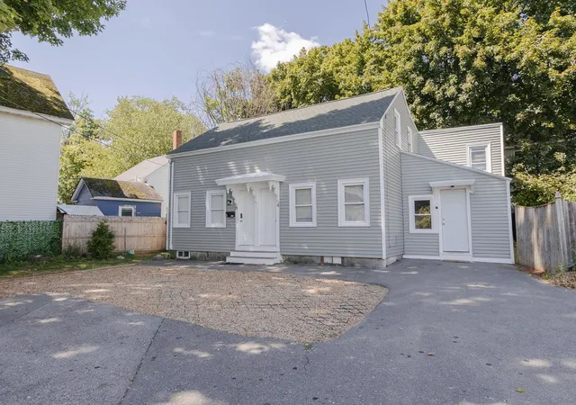1st image of 4 6 Foster Ct, Nashua, NH 03064 | MLS# 5105872