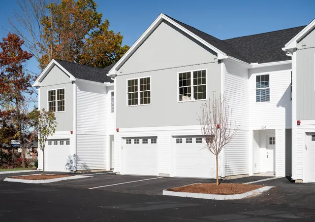 2nd image of 11 Suffolk Dr #7, Concord, NH 03303 | MLS# 5105898