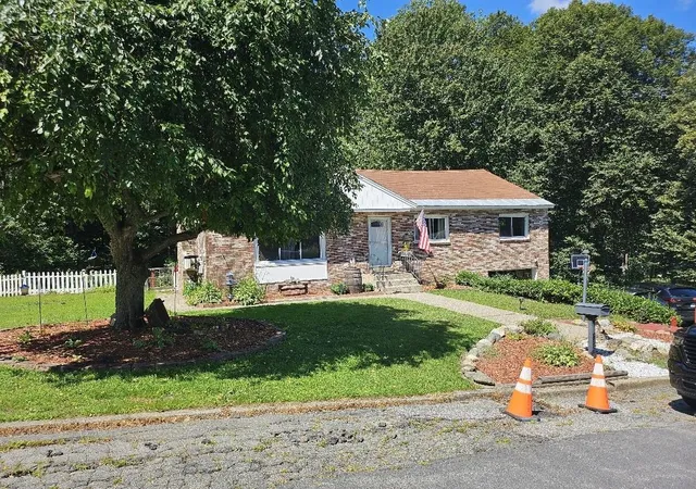 5th image of 13 Acer Heights Rd, Claremont, NH 03743 | MLS# 5105899