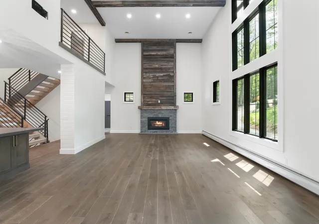 Photo 3 of Single family home for sale at 47 West Rd, Wilmington, VT 05363 | MLS# 5105900 | Listing updated on 2026-09-16