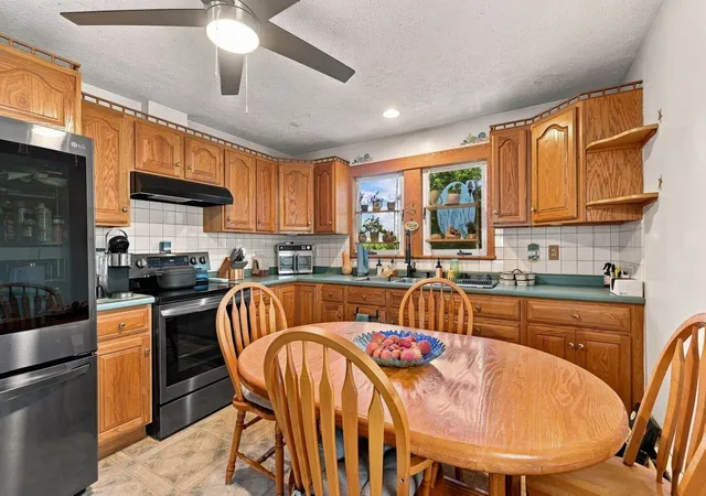 Photo 3 of Sale Pending at 196 Wilmot St, Manchester, NH 03103 | MLS# 5105910 | Listing updated on 2026-08-28