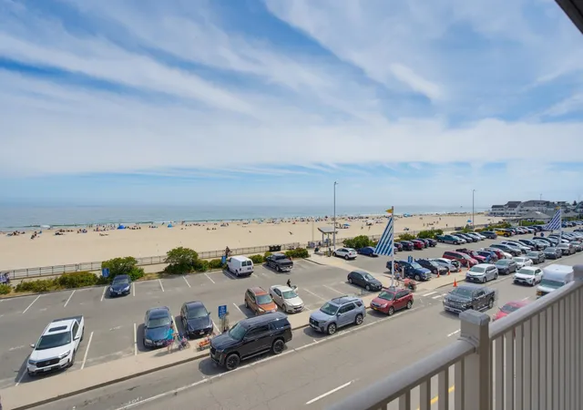 Photo 4 of Sale Pending at 83 Ocean Blvd #303, Hampton, NH 03842 | MLS# 5105912 | Listing updated on 2026-08-31